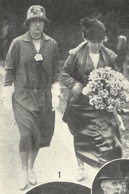 Rachel (left) at her sister's wedding, with her mother, Augusta<br><small><i>Supplement</i> to the <i>Cheltenham Chronicle</i> 2 May 1925</small>