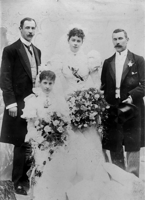 Double wedding in 1896: Richard and Adelaide with her sister Maud and Walter Standing