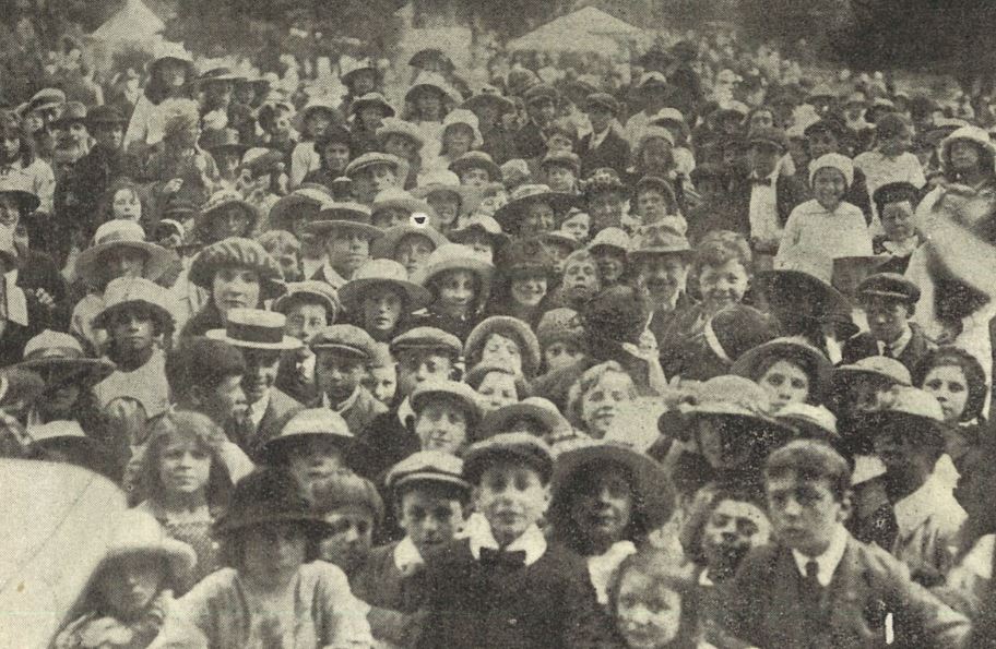 'Waiting for the prize-giving' (You won't all get one)<br><small><i>Cheltenham Chronicle and Gloucestershire Graphic</i> 21 May 1921</small>