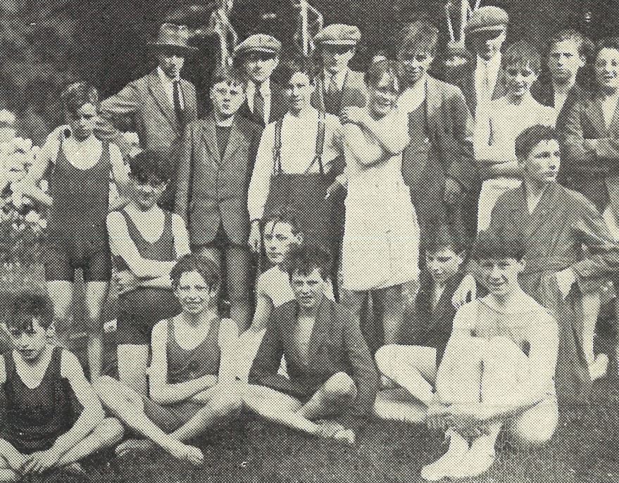 'Boy Swimmers'<br><small><i>Cheltenham Chronicle and Gloucestershire Graphic</i> 14 June 1924</small>
