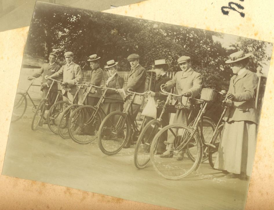 A holiday to the Pyrenees in 1899. Cycling was embraced with enthusiasm by Wynnifred and her friends.